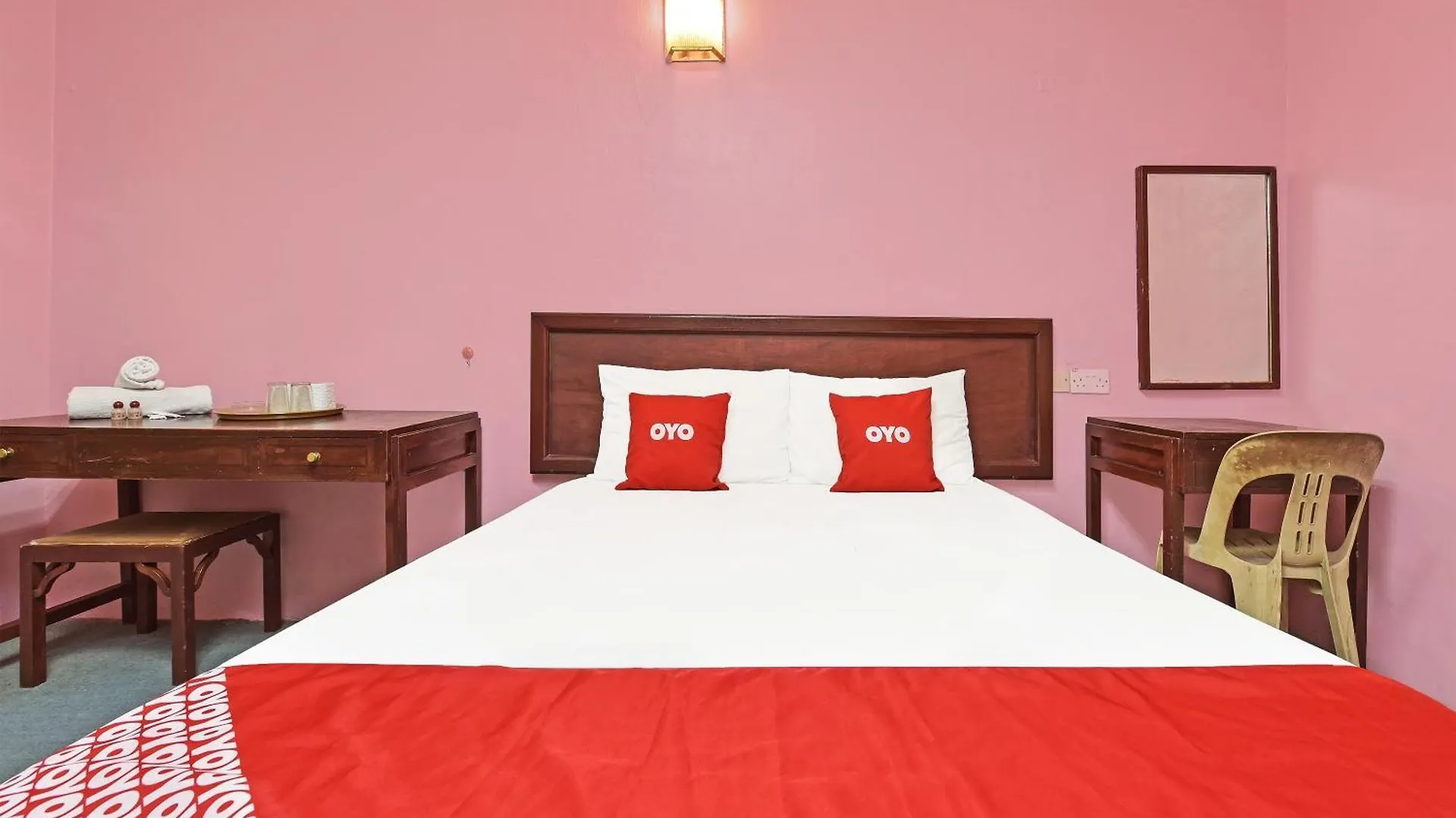 Super Oyo 90599 Villa De Rose Johor Bahru Malaysia