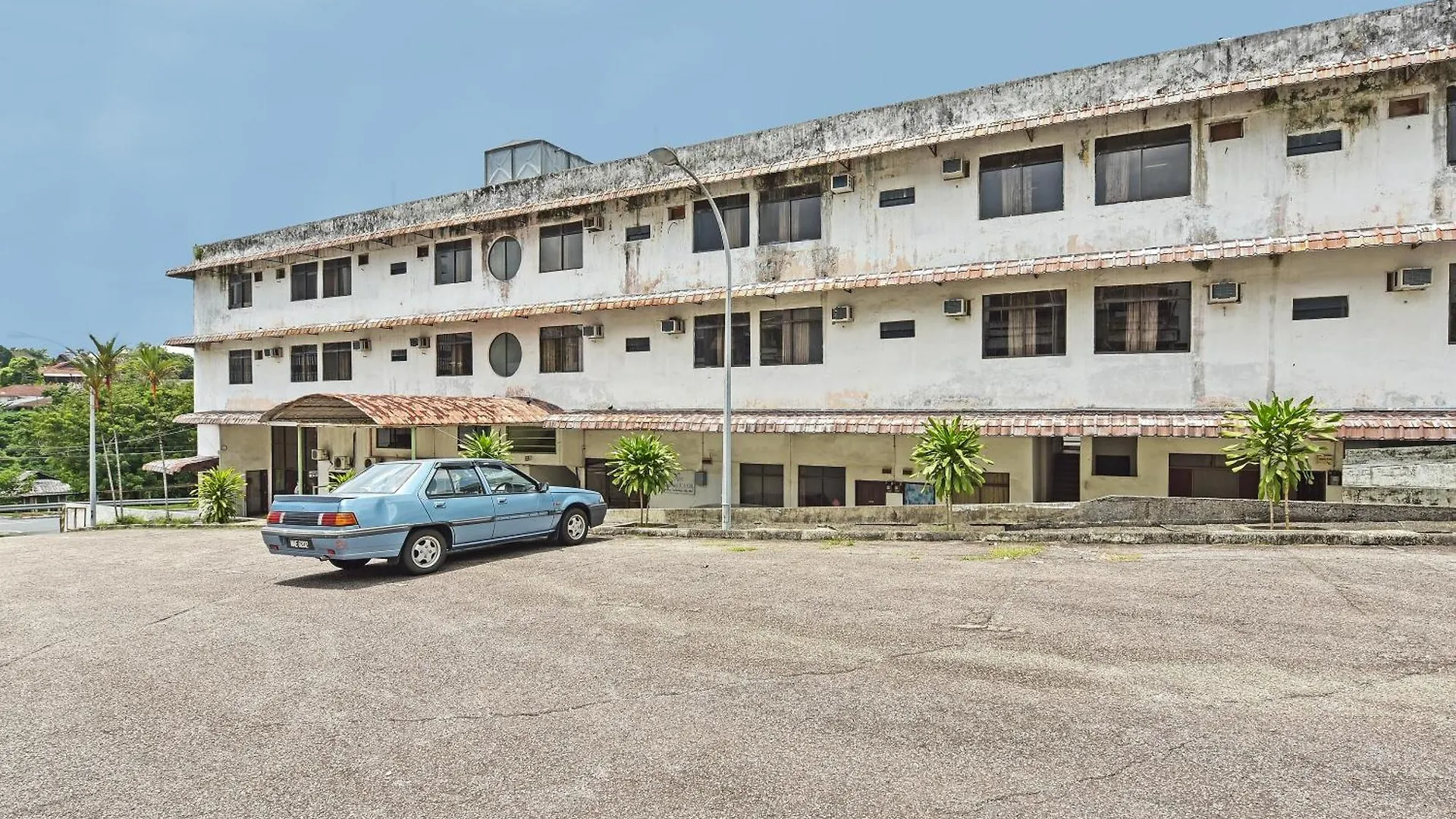 Super Oyo 90599 Villa De Rose Johor Bahru Hotel